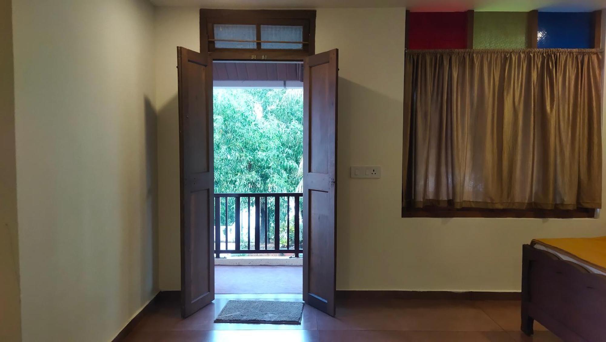 Ambadi'S Villa -Lake View Resort Pallipuram Экстерьер фото