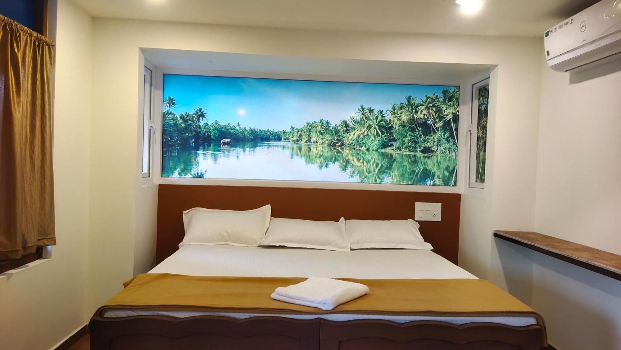 Ambadi'S Villa -Lake View Resort Pallipuram Экстерьер фото