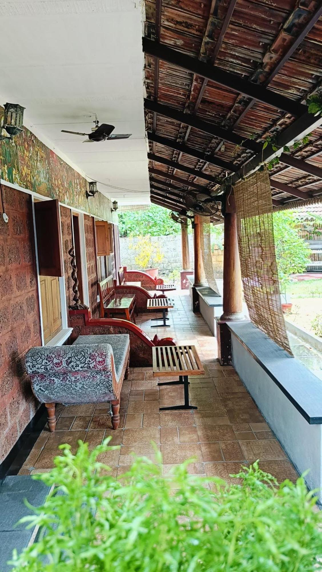 Ambadi'S Villa -Lake View Resort Pallipuram Экстерьер фото